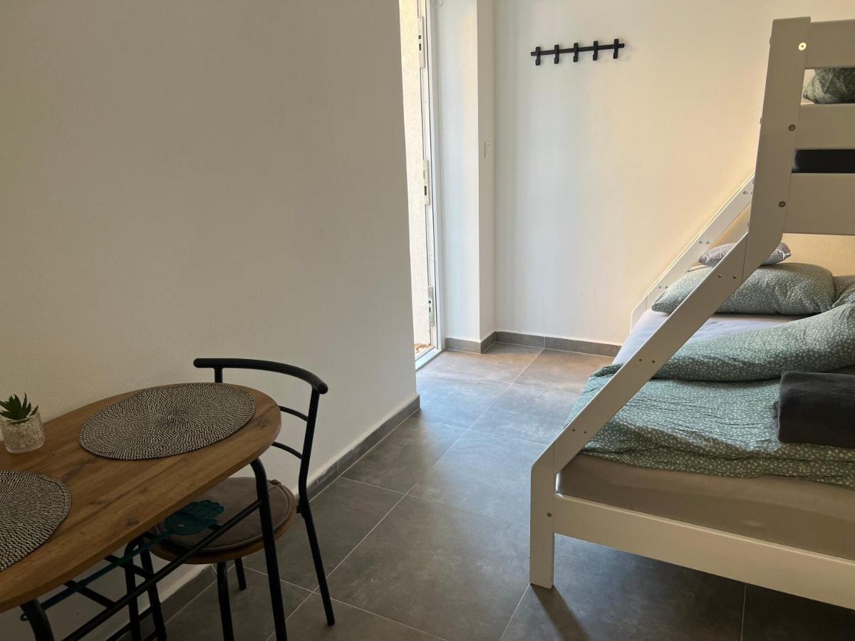 Hobiti Apartman - Bilbo Černá v Pošumaví Zewnętrze zdjęcie
